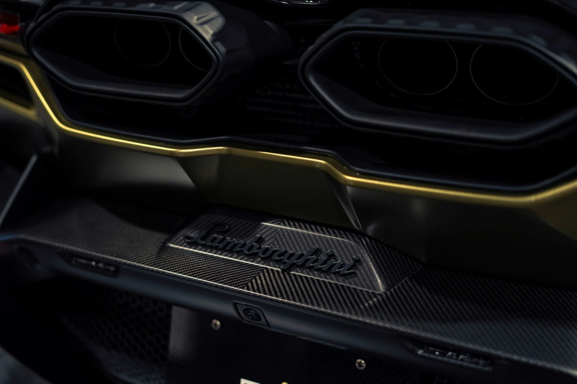 mph038_2068455230_Used_2025_Lamborghini_Revuelto_836_MSRP_Full_Body_PPF_Carbon_Roof_1780087440_4f1482fad7