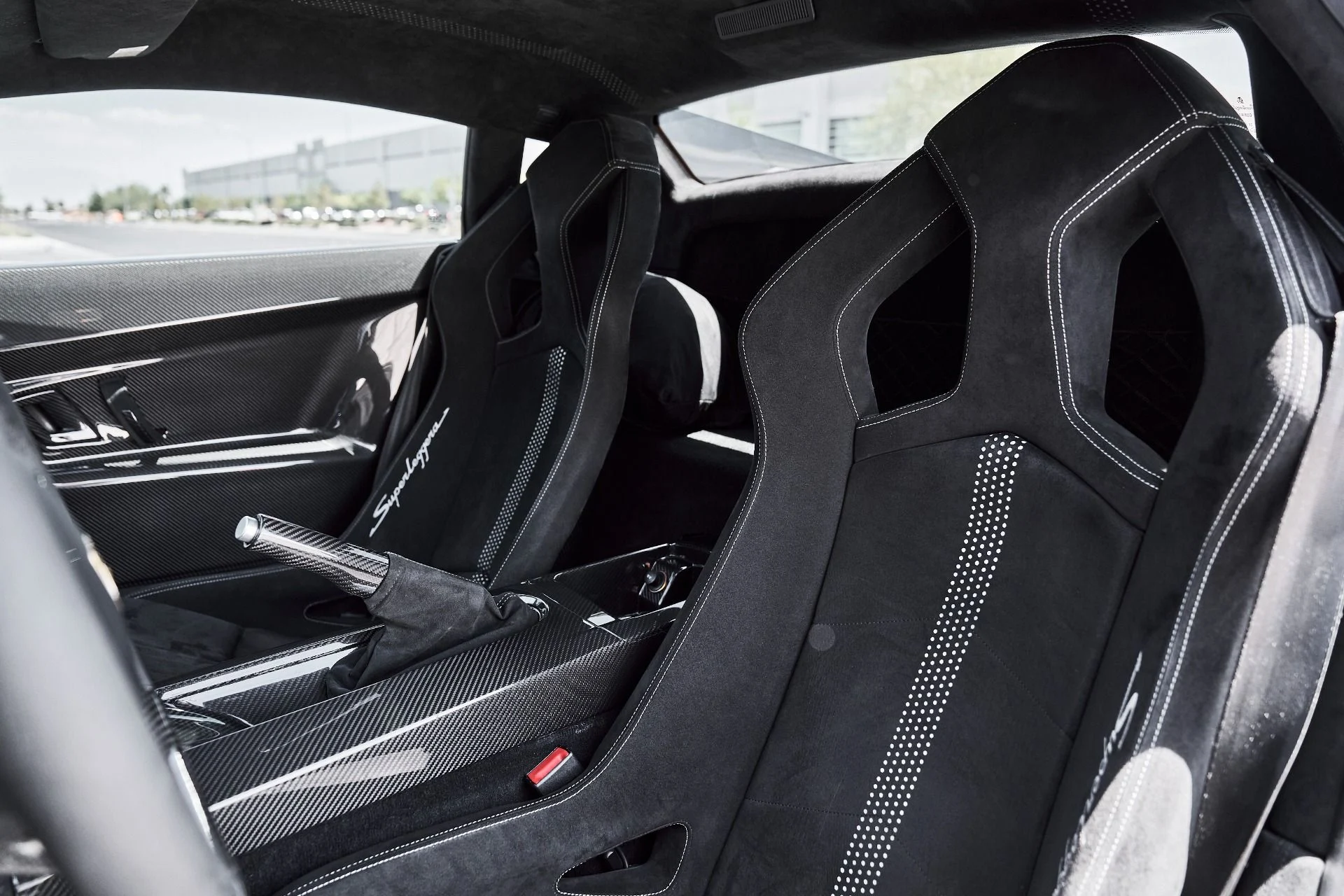mph038_2073653241_Used_2010_Lamborghini_Gallardo_LP_560_4_1781313889_1a90dcfab1