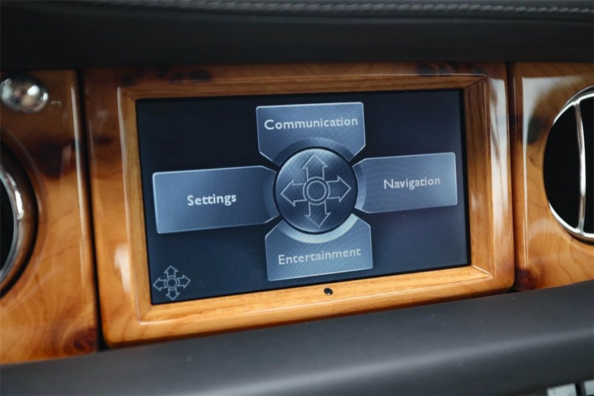 mph038_2075905427_7756cf4d85be379132ff42bc1ca374f8_4ad16eddd4