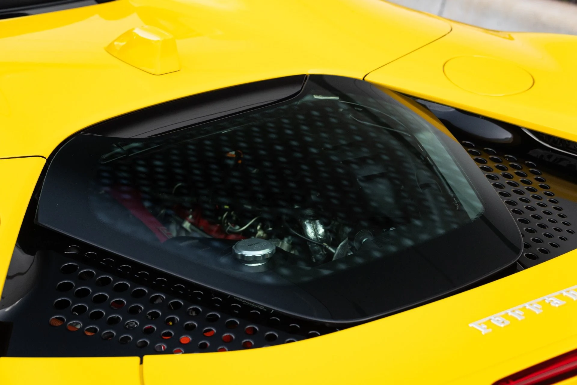 mph038_207645858_Used_2025_Ferrari_SF_90_Spider_1772646640_37ccffb9f7