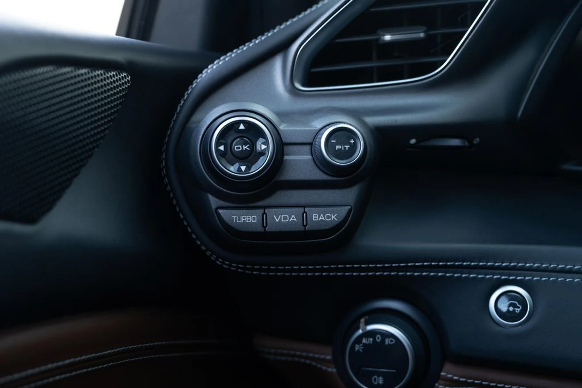 mph038_2092129547_c16c0d6b41764d119079f09985b225b1_2e8364b45e