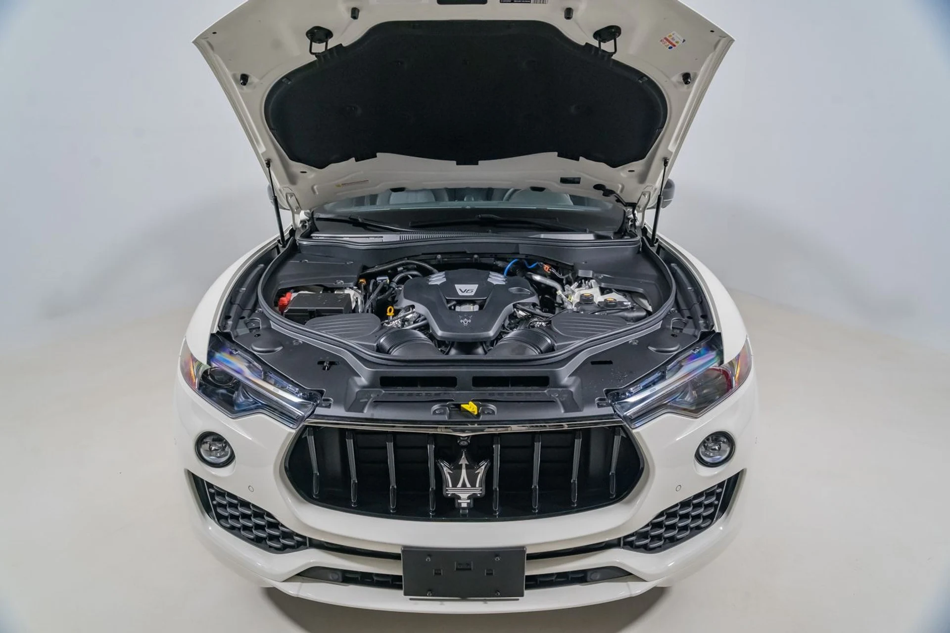 mph038_2092171859_ee9d97cb412544c2844ef2313fe902f2_5070458816