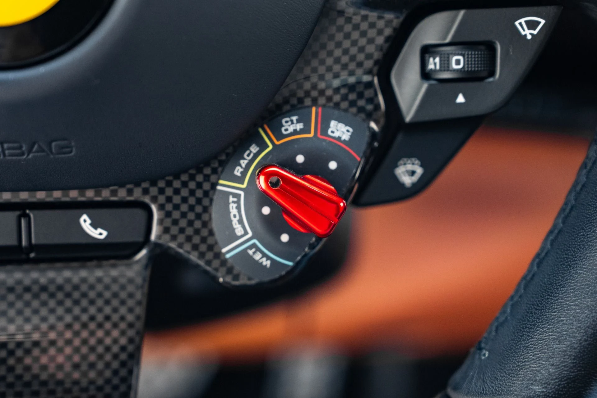 mph038_2093960502_Used_2019_Ferrari_812_Superfast_1766432161_b9f040fdf8