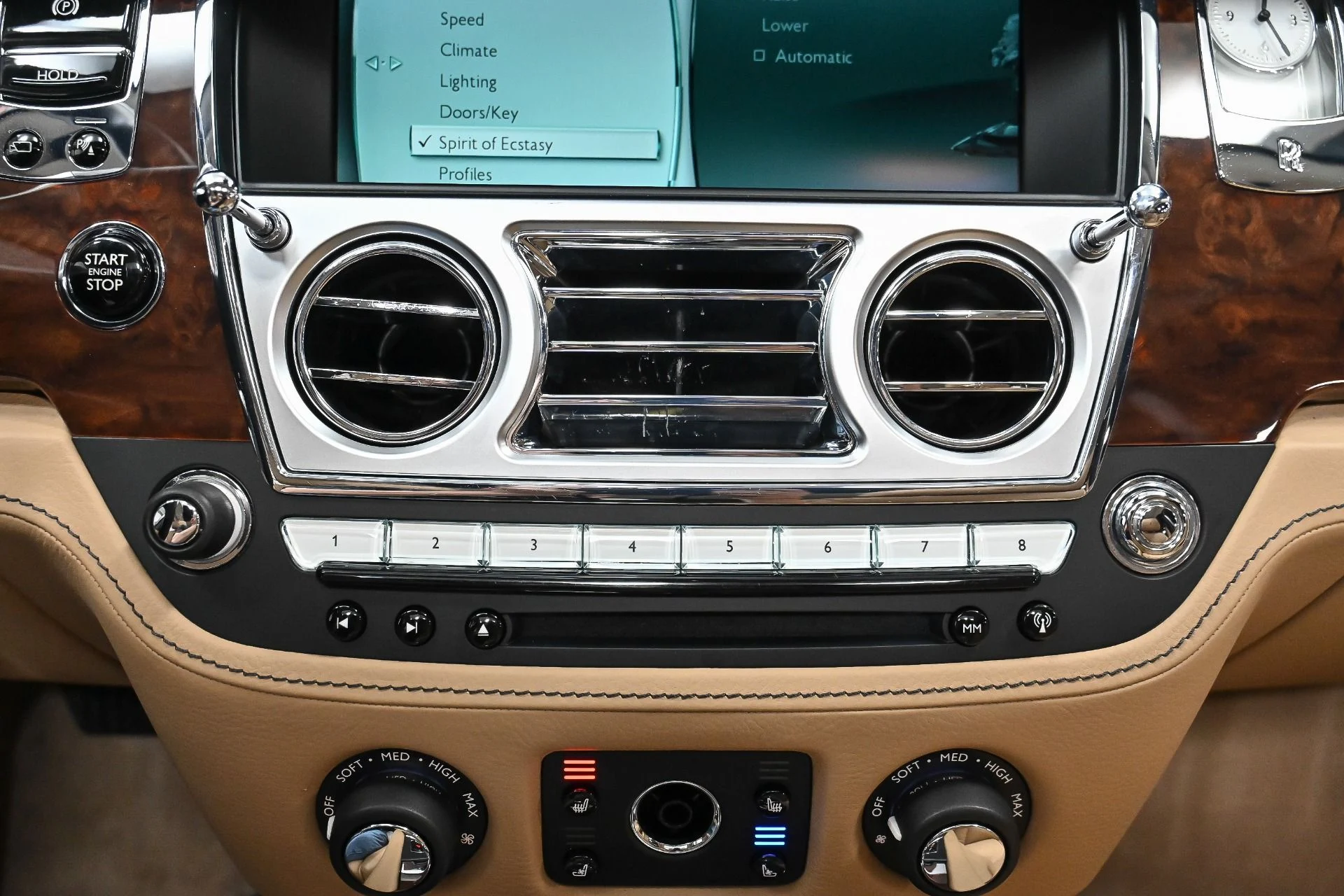 mph038_2096170197_Used_2017_Rolls_Royce_Ghost_1749695060_8fc5b95c7a