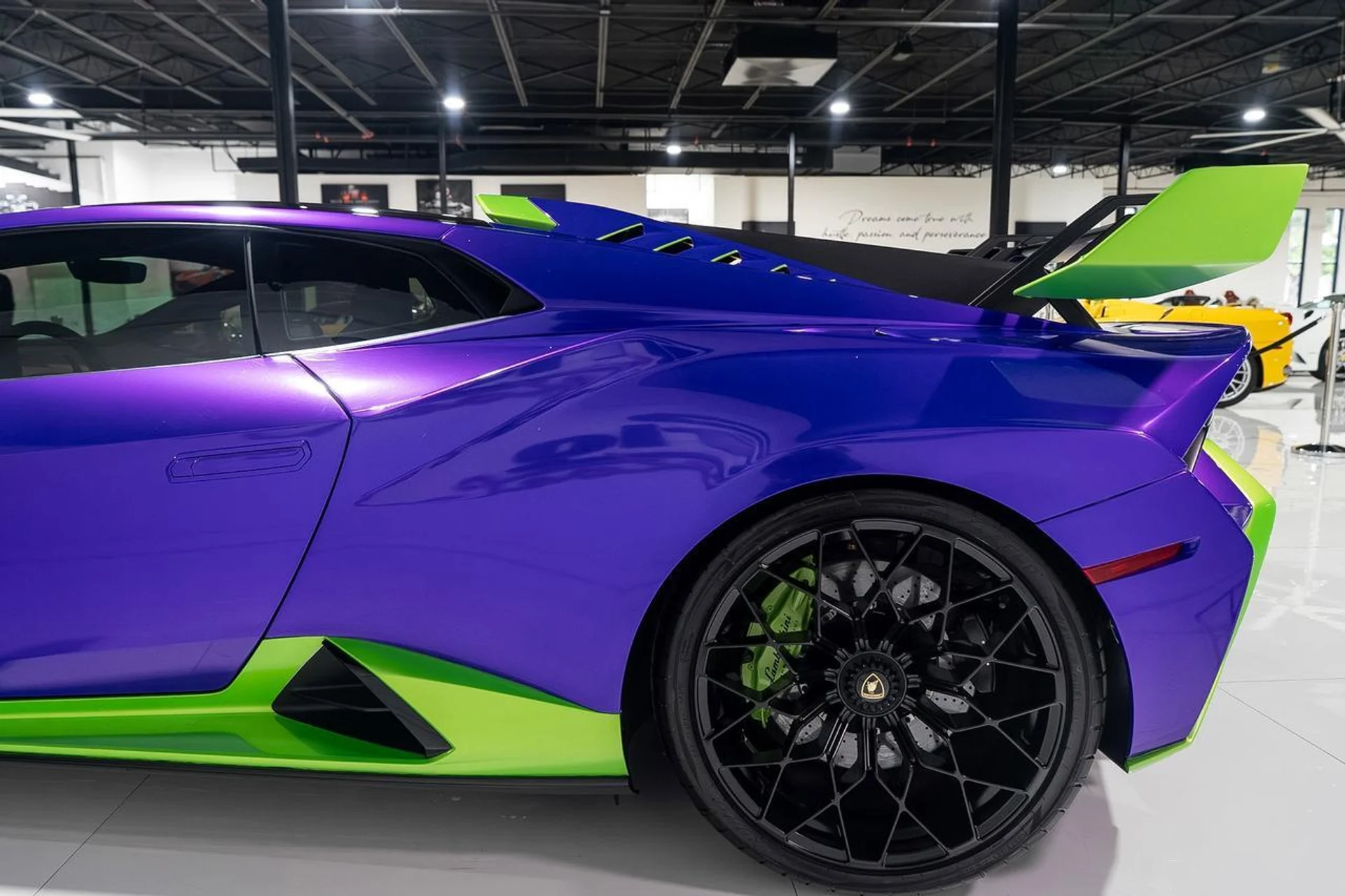 mph038_2099328762_2355853a0880dc14847b2022f92eaa10_67683fa6a9