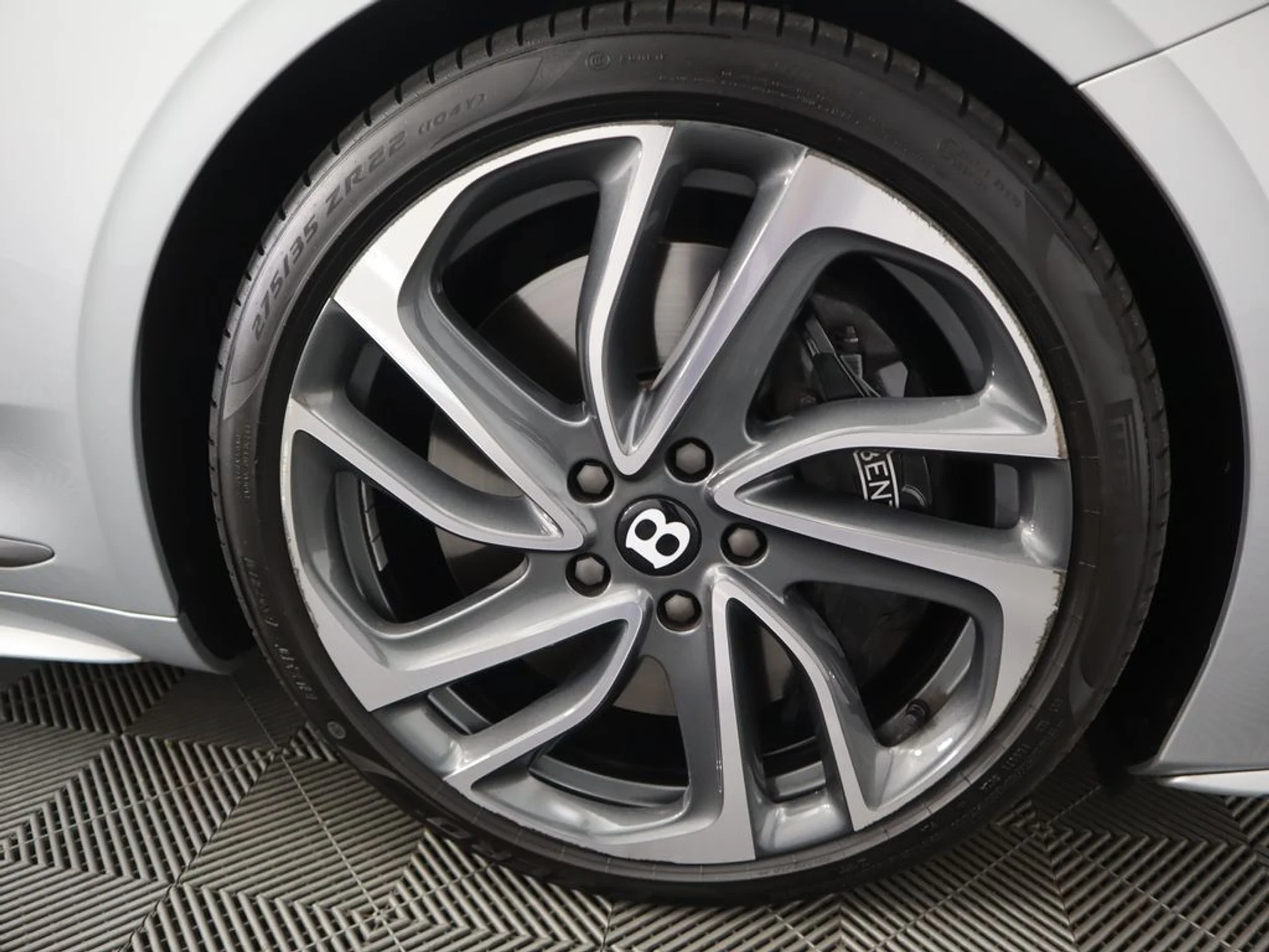 mph038_2106449068_used_2025_bentley_continental_gtspeedconvertible_8119_22974147_39_1024_4874fb4999