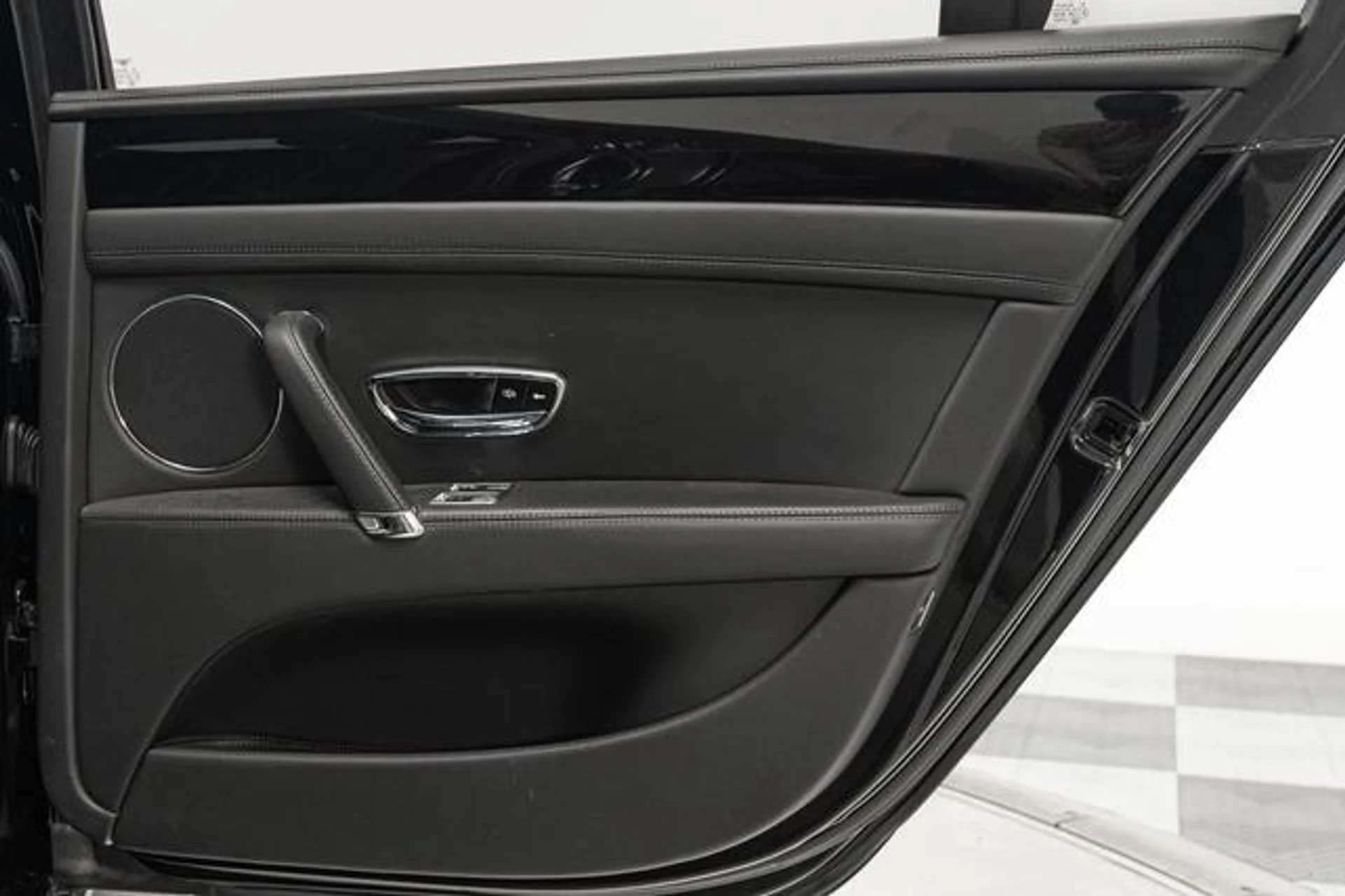 mph038_2119031051_7td_V_Zrr_Z3_D0t_5_TAM_Yqv7rekr_E_ffeba8c8bc