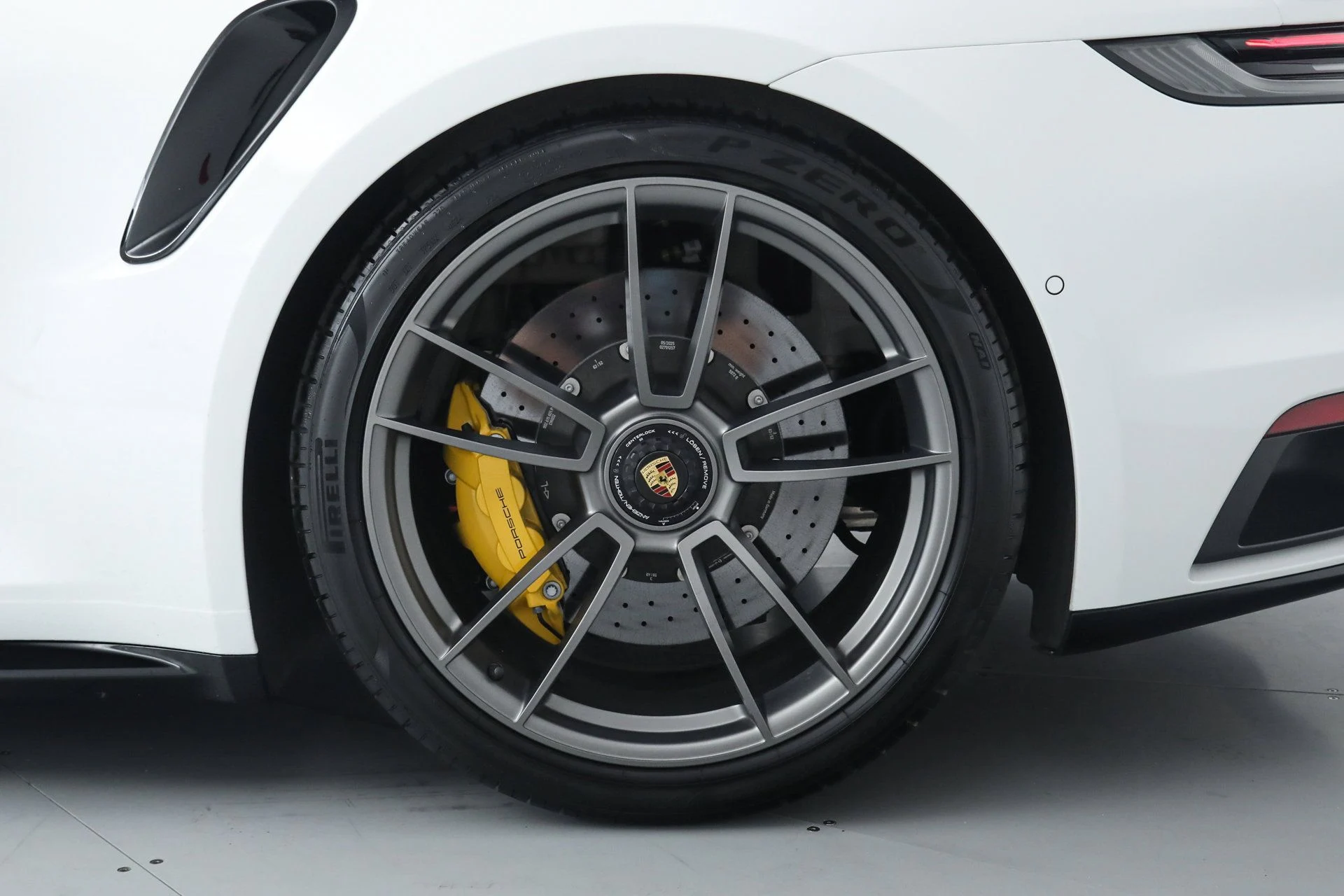 mph038_2126162241_75e9910f53ef40086dea86cd917e0923_a474e38612