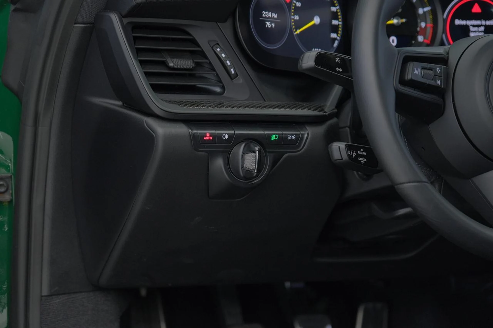 mph038_214170161_4a984f3424129bc6748c981779c60c18_7eedc42adf