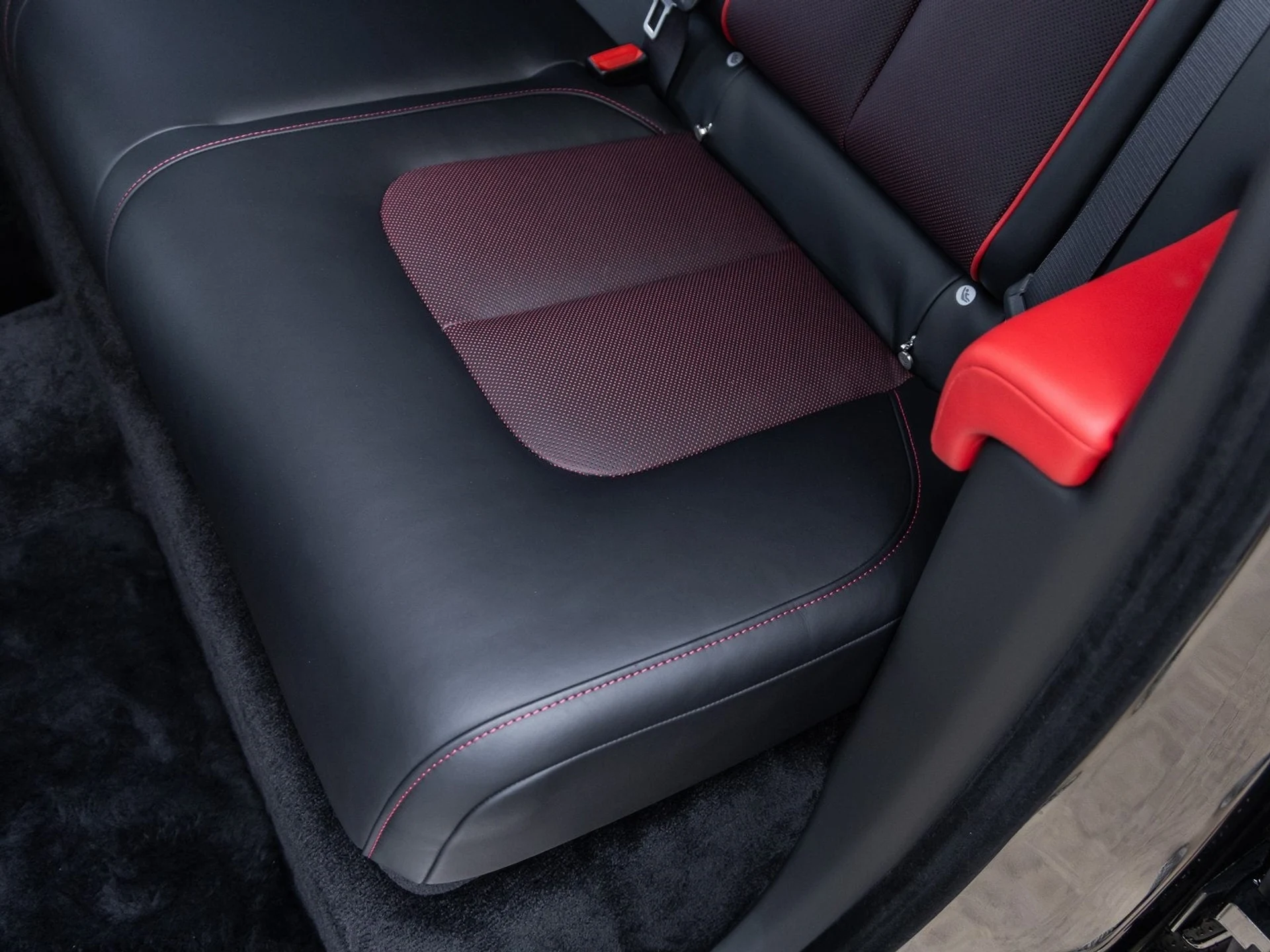 mph038_2178995609_39_2f6319f849