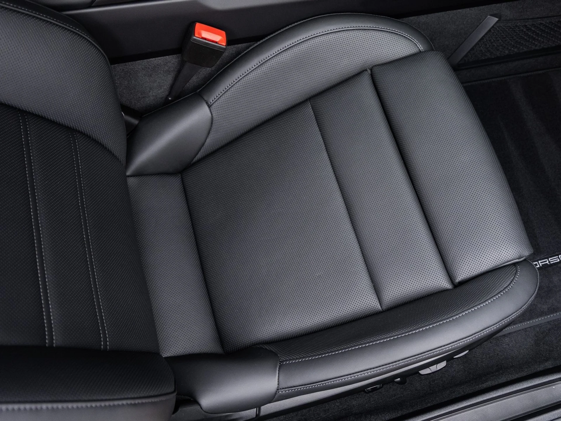 mph038_2180917436_39_f0865a4b66