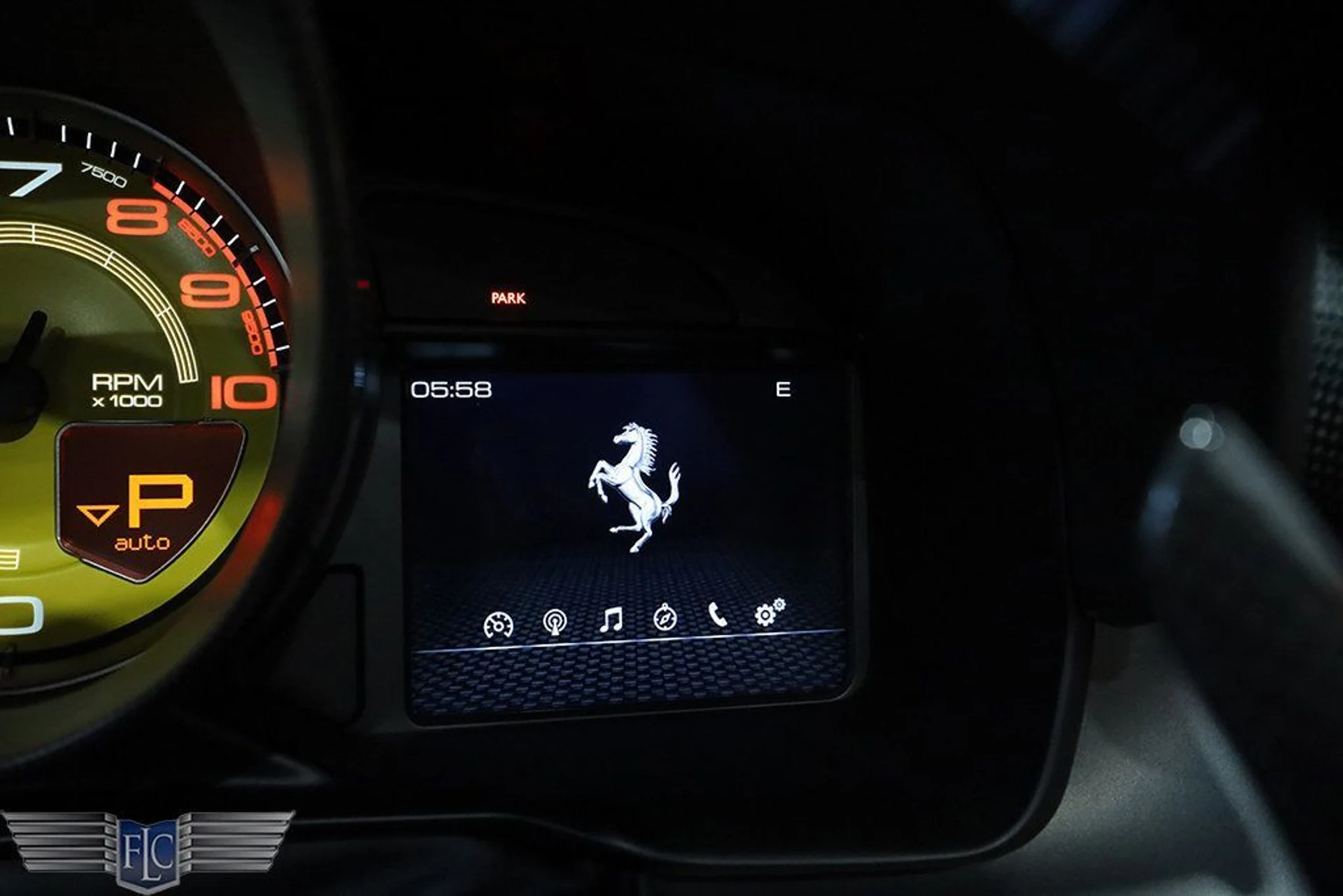 mph038_2189574255_used_2023_ferrari_f8_spider_convertible_9689_22975625_39_1024_70f95edeac