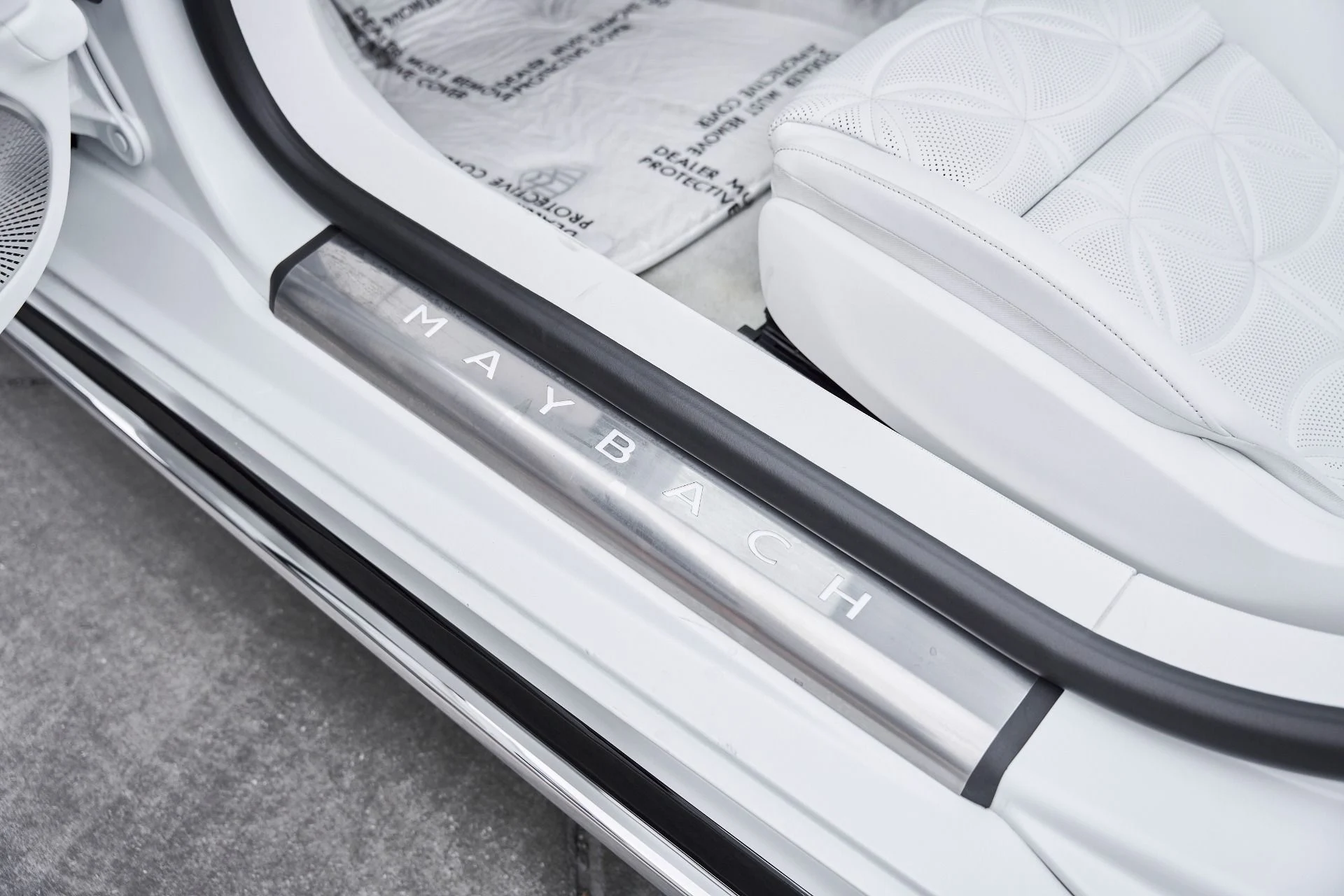 mph038_2189667373_Used_2026_Mercedes_Benz_SL_Class_Maybach_SL_680_1767218126_618bc3c880