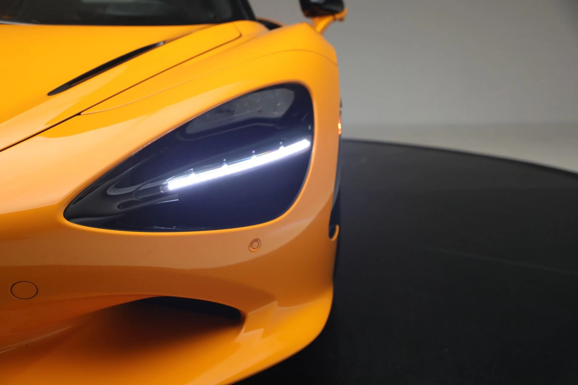 mph038_2190993019_Used_2025_Mc_Laren_750_S_Spider_Performance_5145860b9a