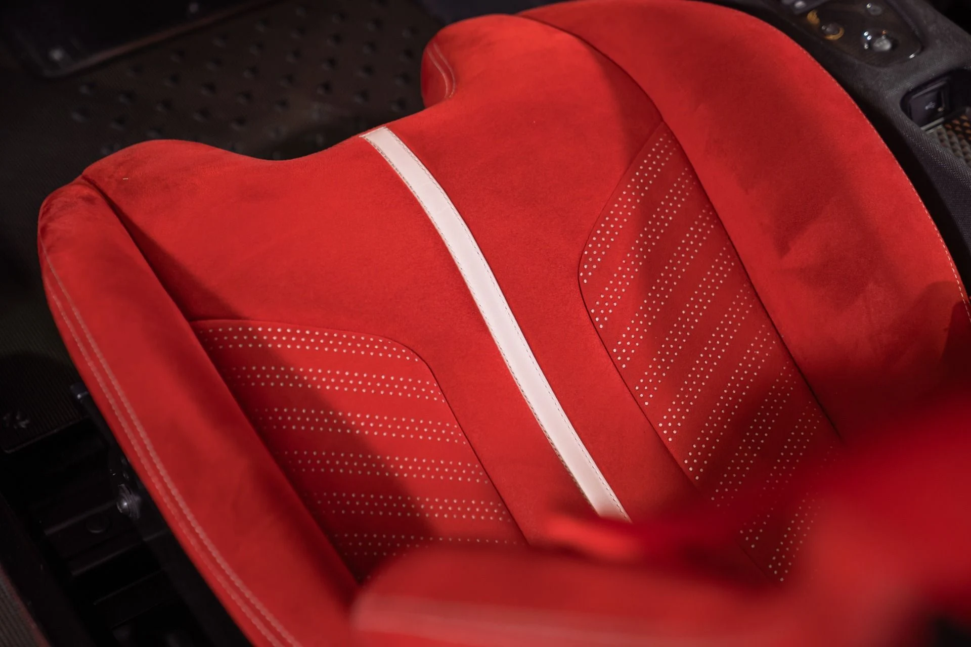 mph038_2205119386_Used_2015_Ferrari_458_Speciale_396k_MSRP_Grigio_Silverstone_Opaco_1792625162_731c3bc23a