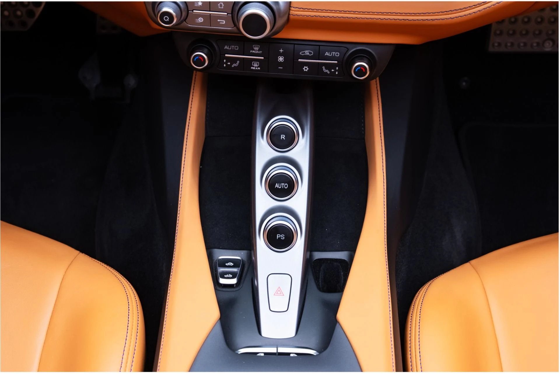 mph038_2210280785_Used_2020_Ferrari_Portofino_1771522250_5c94461707