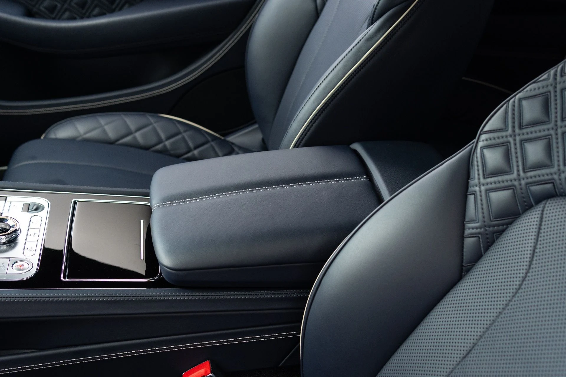 mph038_2212374457_Used_2021_Bentley_Continental_GT_V8_1772816156_a45c713109