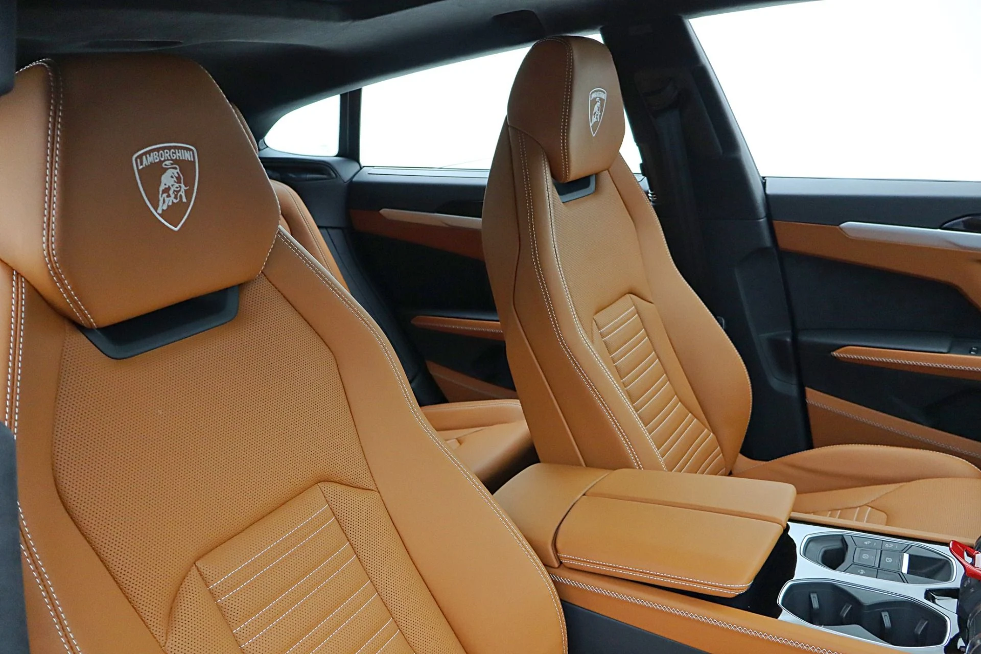 mph038_2224553820_Used_2026_Lamborghini_Urus_SELEASE_OPTIONS_AVAILABLE_7778788572