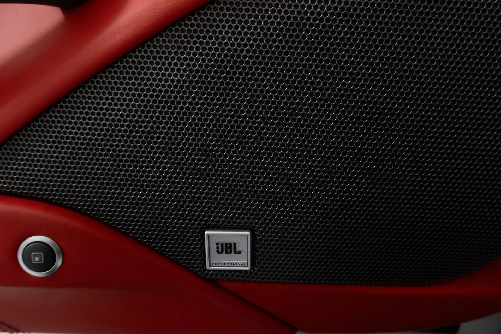 mph038_2235511958_3321d880ee0f14adab5759220cbe87a3_96d55012d5