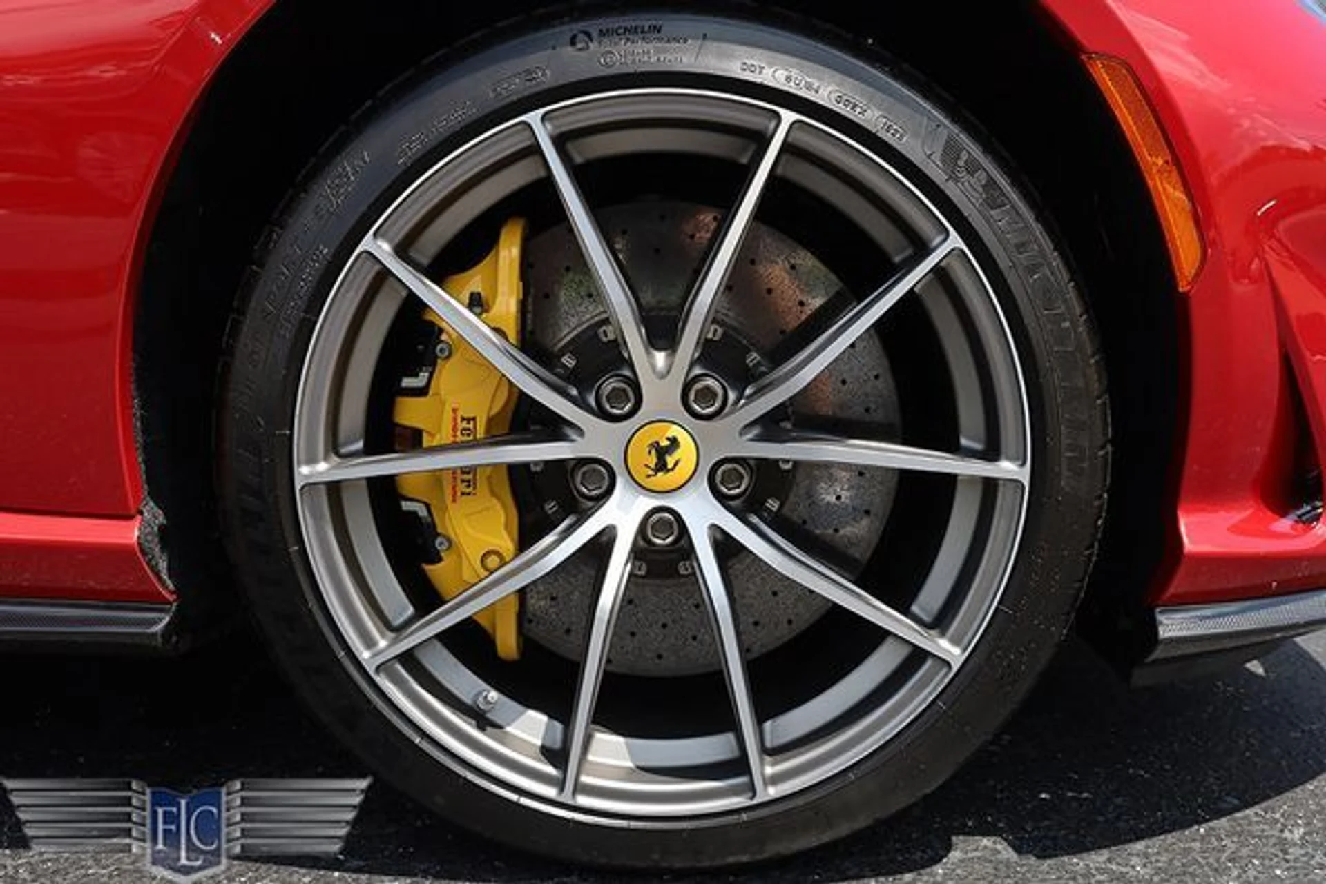 mph038_2253553745_used_2021_ferrari_812_gts_convertible_6305_23078569_43_640_b6c90abf91