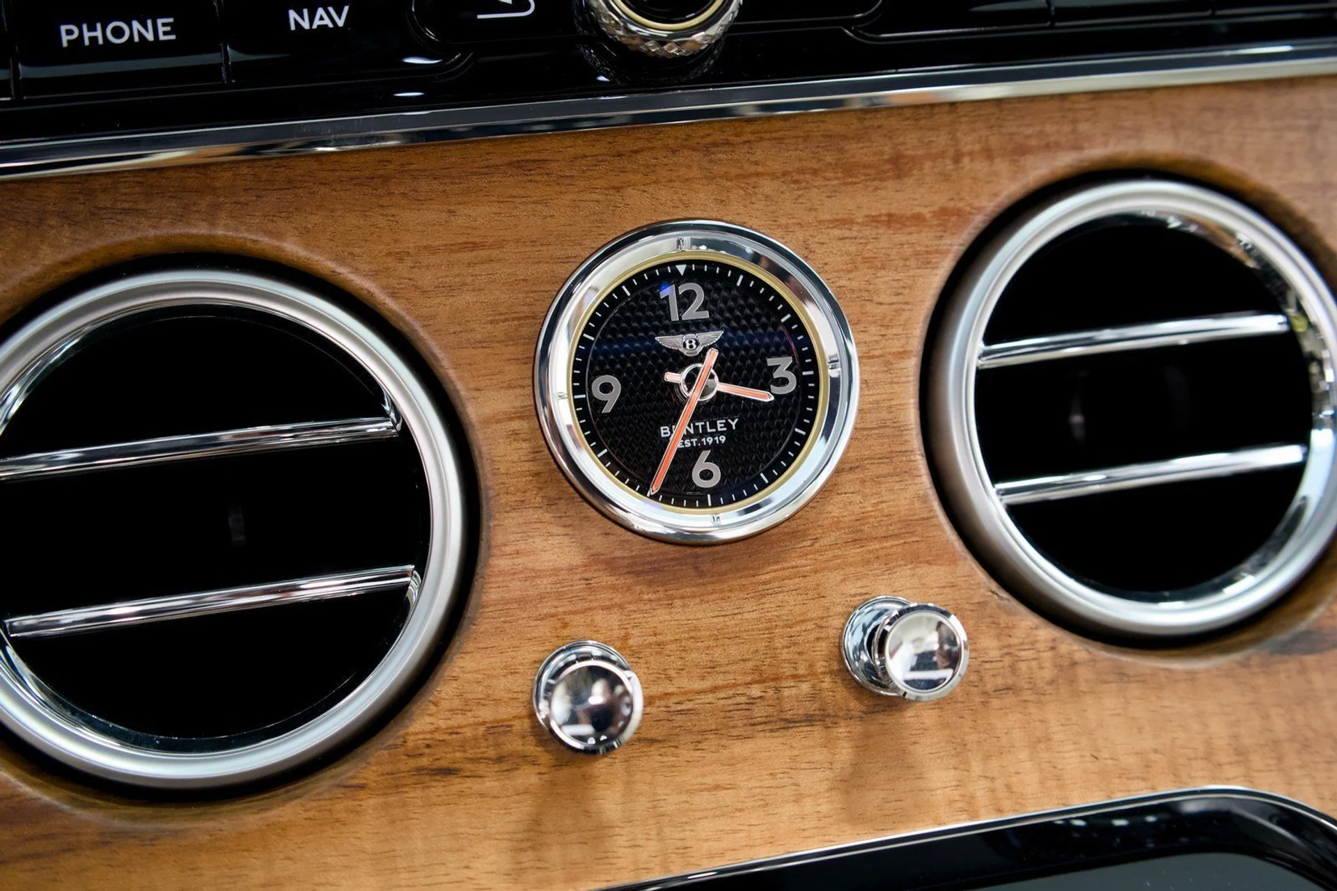 mph038_2254645242_7f27222e427acd0f0866639fa0bdf70d_e0f41c6959