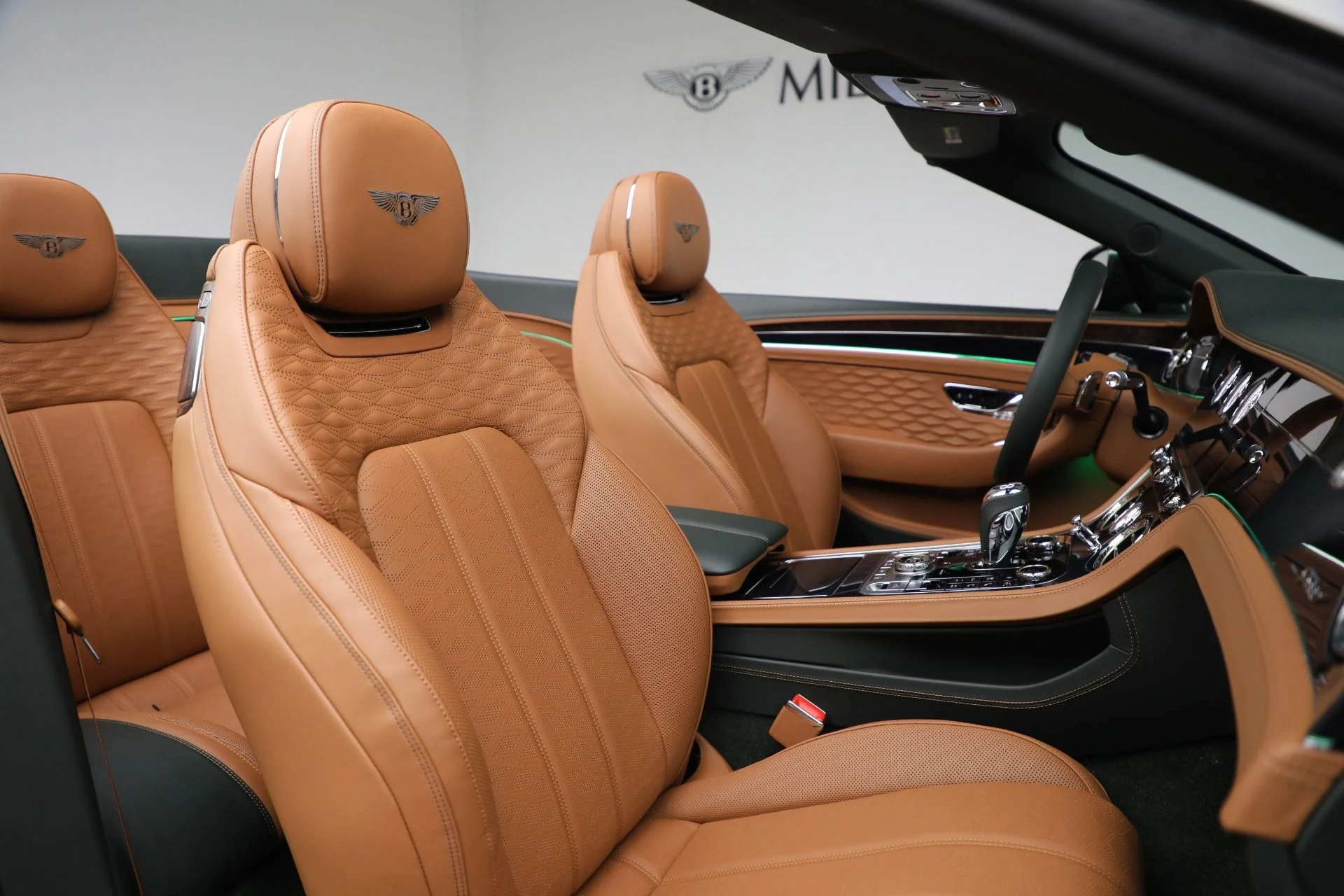 mph038_2261337391_New_2025_Bentley_Continental_GTC_Speed_First_Edition_074bc4ad09