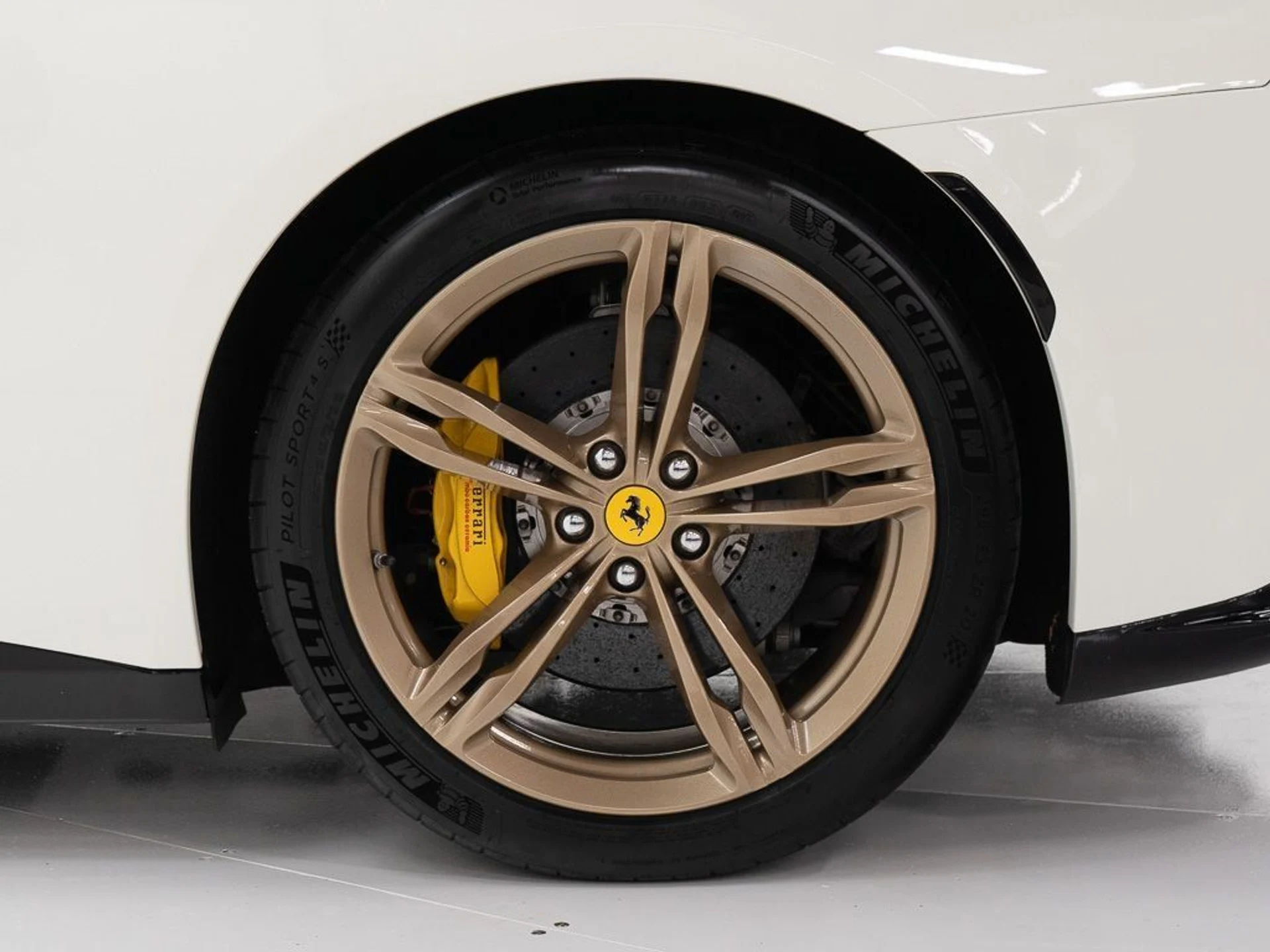 mph038_2265573033_2a1d2131a229e969aef77d6738f2b020_756e7052b0