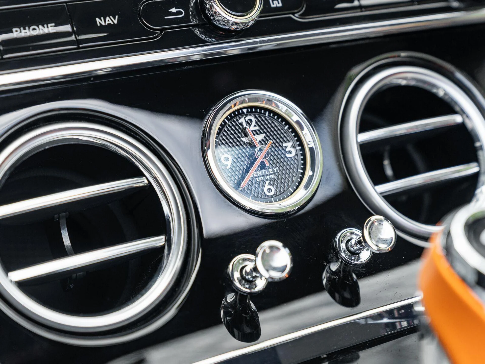 mph038_2271962436_Used_2023_Bentley_Continental_GTC_Speed_1791839533_daeb8b7a38