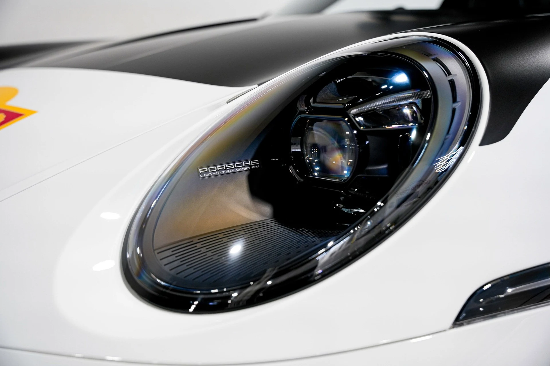 mph038_2275344579_1d7378b677ced90a3d51b034d951c252x_bb3f995afe