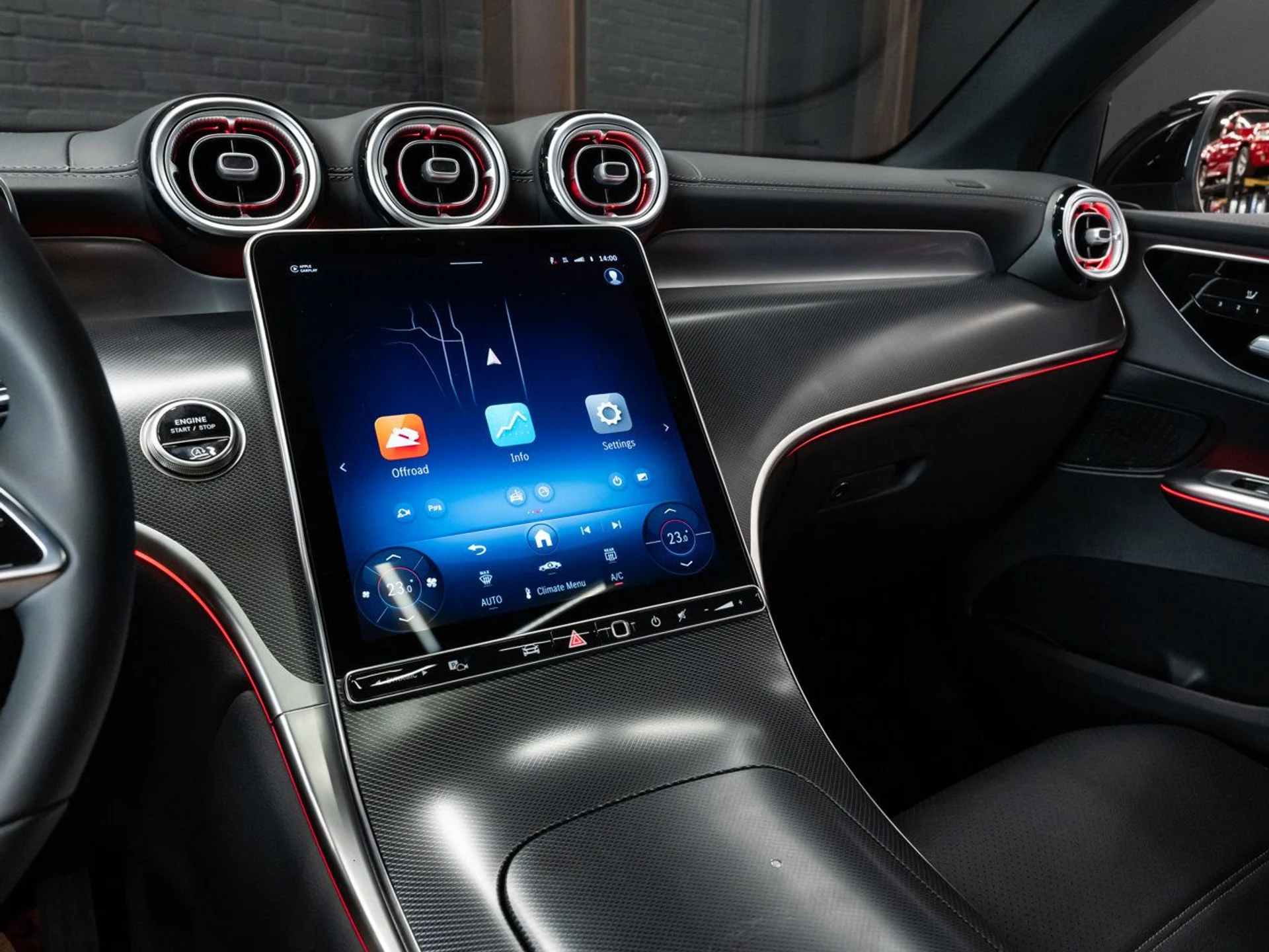 mph038_2284022304_mercedes_benz_glc_2025_903fc0817c