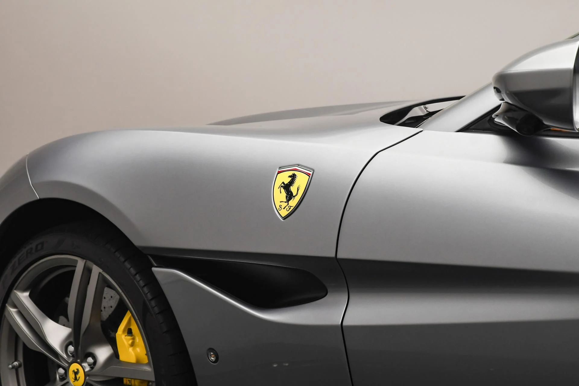 mph038_2287251109_Used_2021_Ferrari_Portofino_1754553912_6879778871