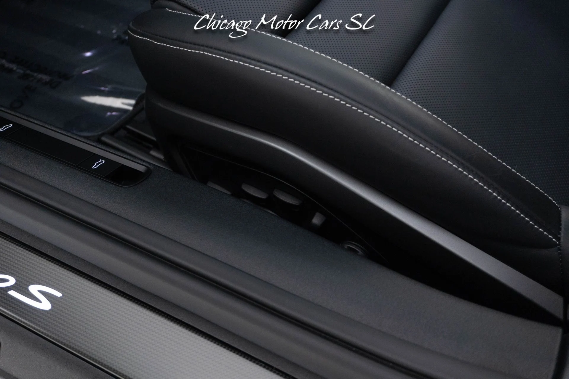 mph038_2290669515_13540_p39_l_f880f81d16