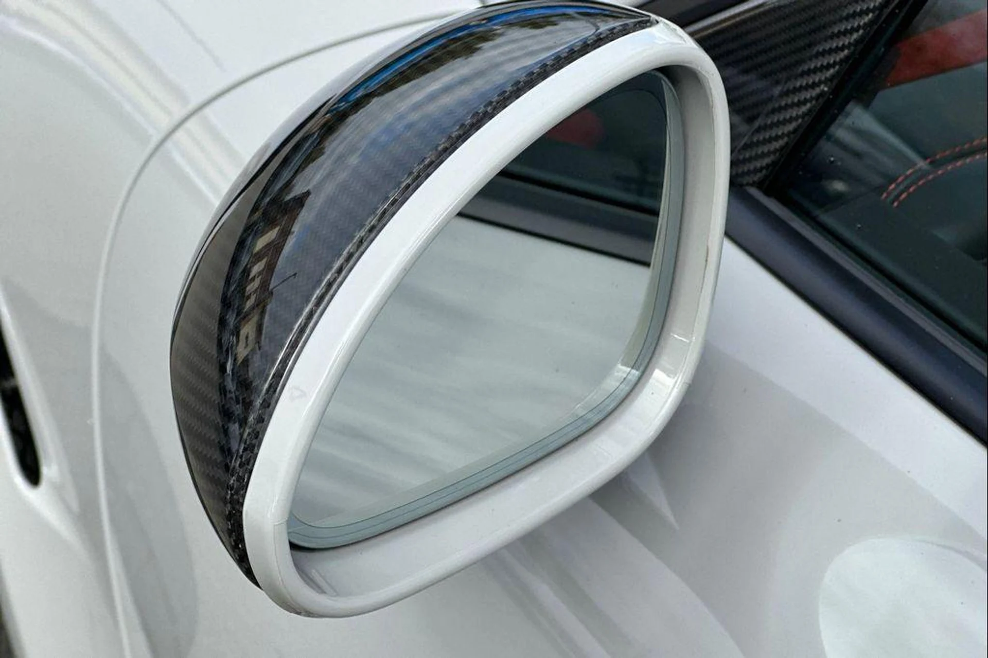 mph038_2296345273_CR_IM_Zt_D9q_Q_Vrb_Znu_Iad_L0_X_Yc2o_cdb7cd705e