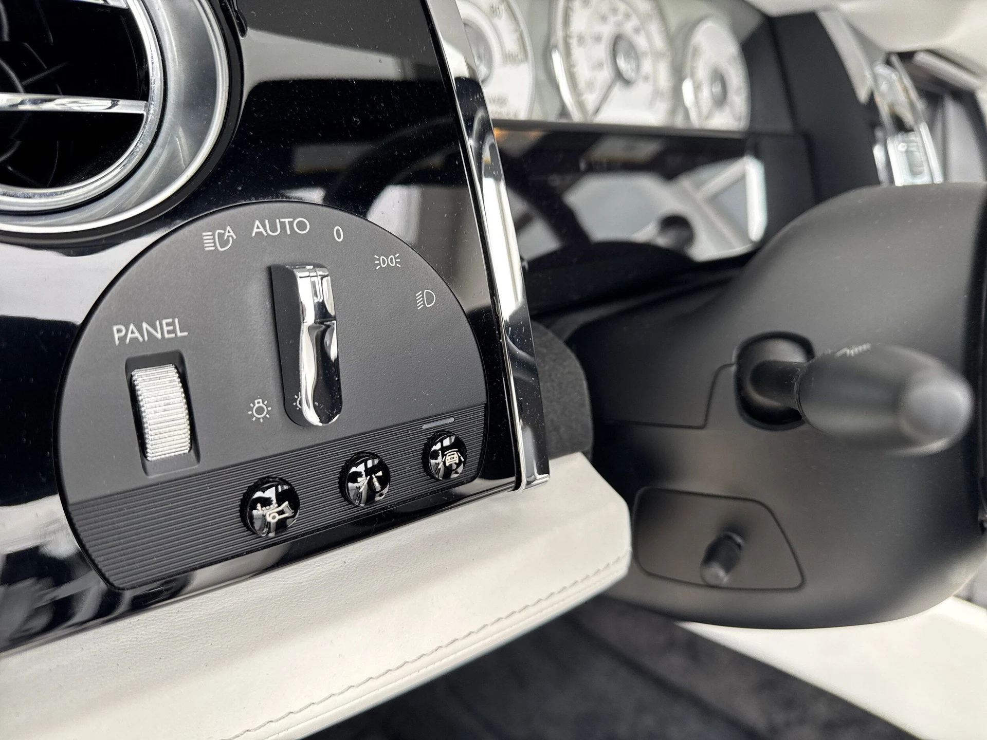 mph038_2299335120_01841146a4e62d76e5491a0b1cd635ddx_ef07a2b7fd