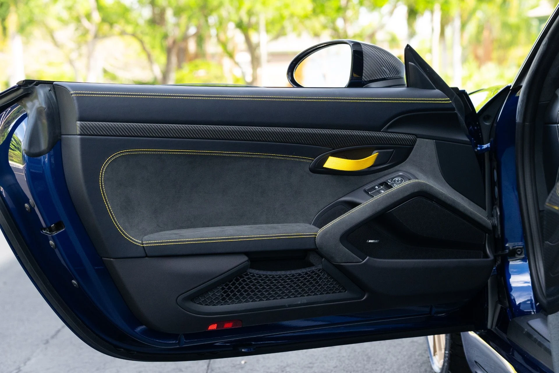 mph038_2304631764_Used_2024_Porsche_718_Cayman_GT_4_RS_1775021157_8662183d69