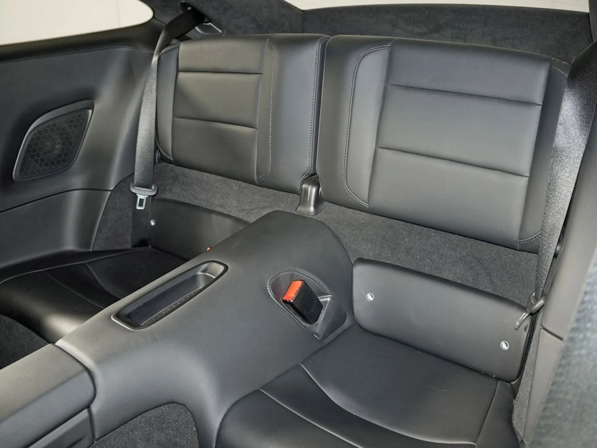 mph038_2321327489_39_985a9e8930