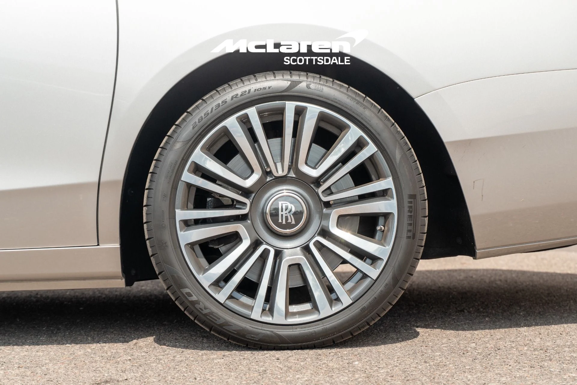 mph038_2326255415_Used_2021_Rolls_Royce_GHOST_1786818590_47185a53ad