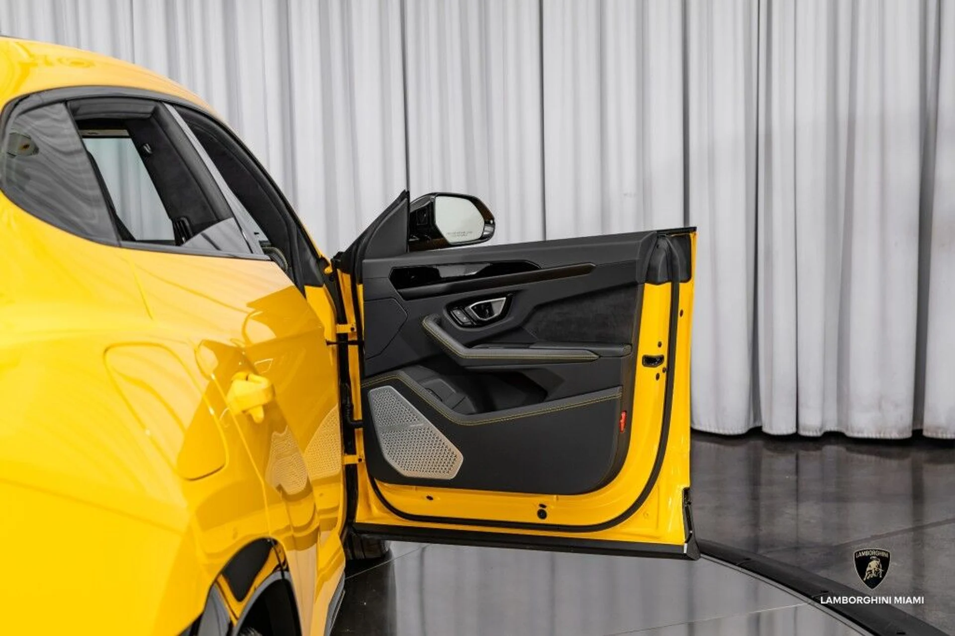 mph038_233319982_42fe4c94a56d09e4e36938749fd7af5b_3745c551ac