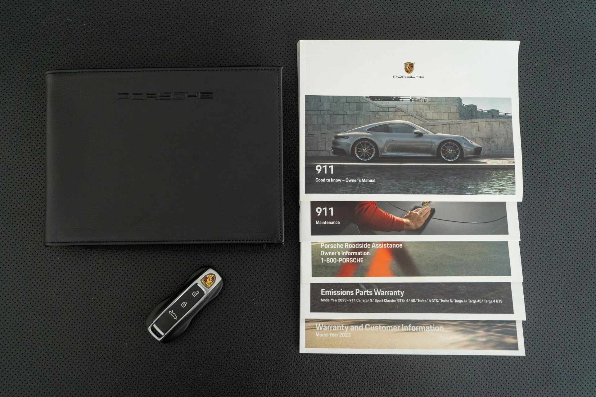 mph038_2342327400_Used_2023_Porsche_911_Turbo_S_Cabriolet_1759781880_33f0925619