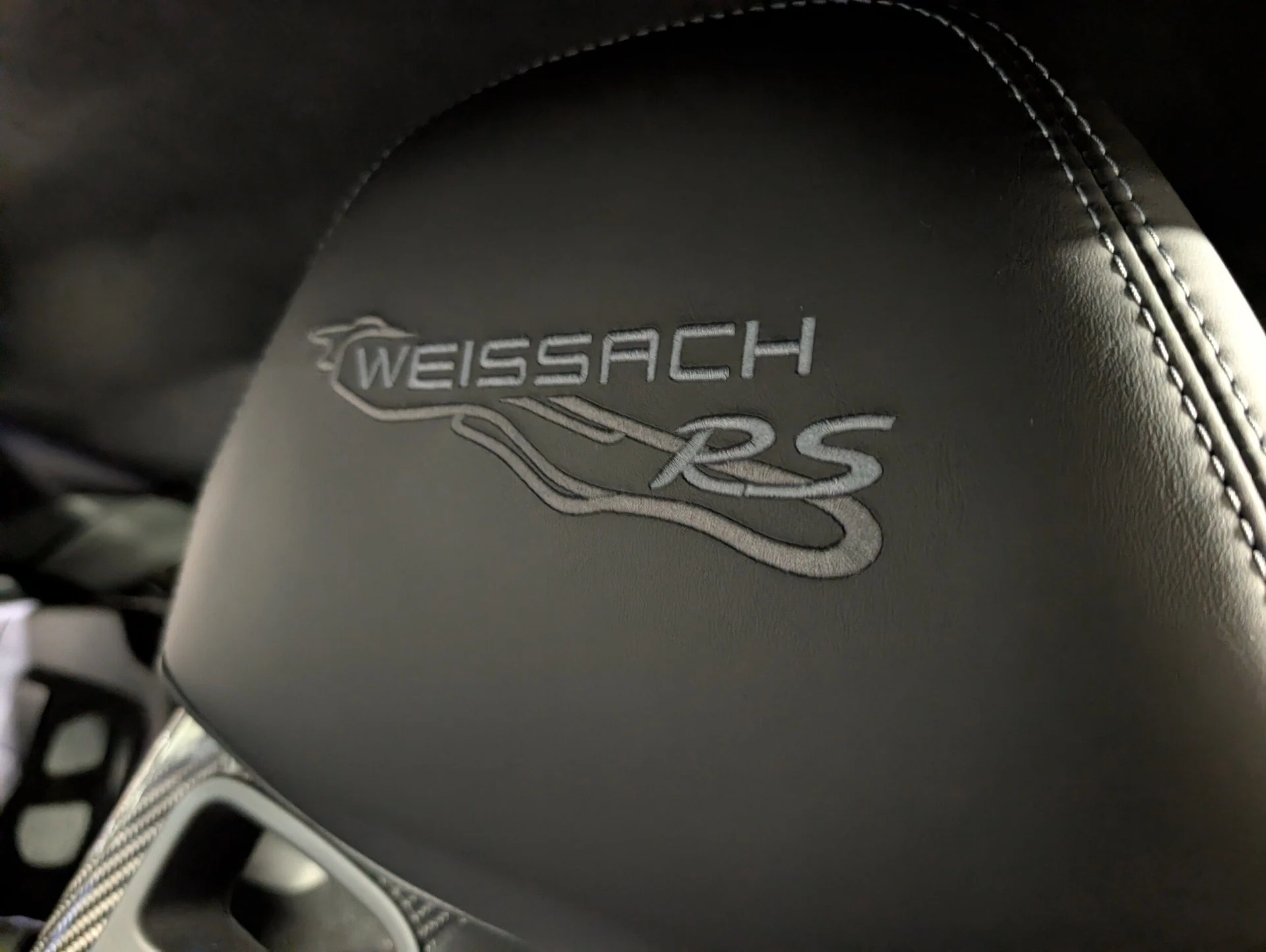 mph038_2366538835_7ddb54eb2a61df1daa08cc53a7674798x_bb78875a6b