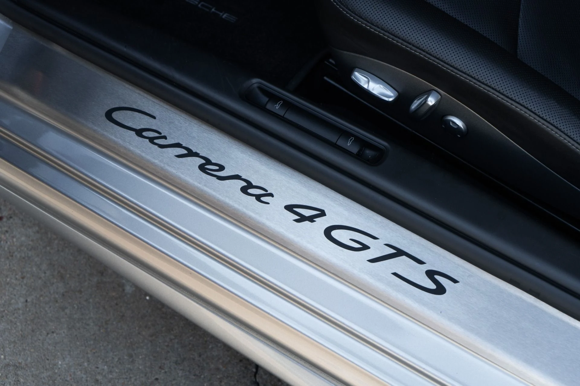 mph038_2372815623_Used_2012_Porsche_911_Carrera_4_GTS_1774273980_c8cd1e1dfe