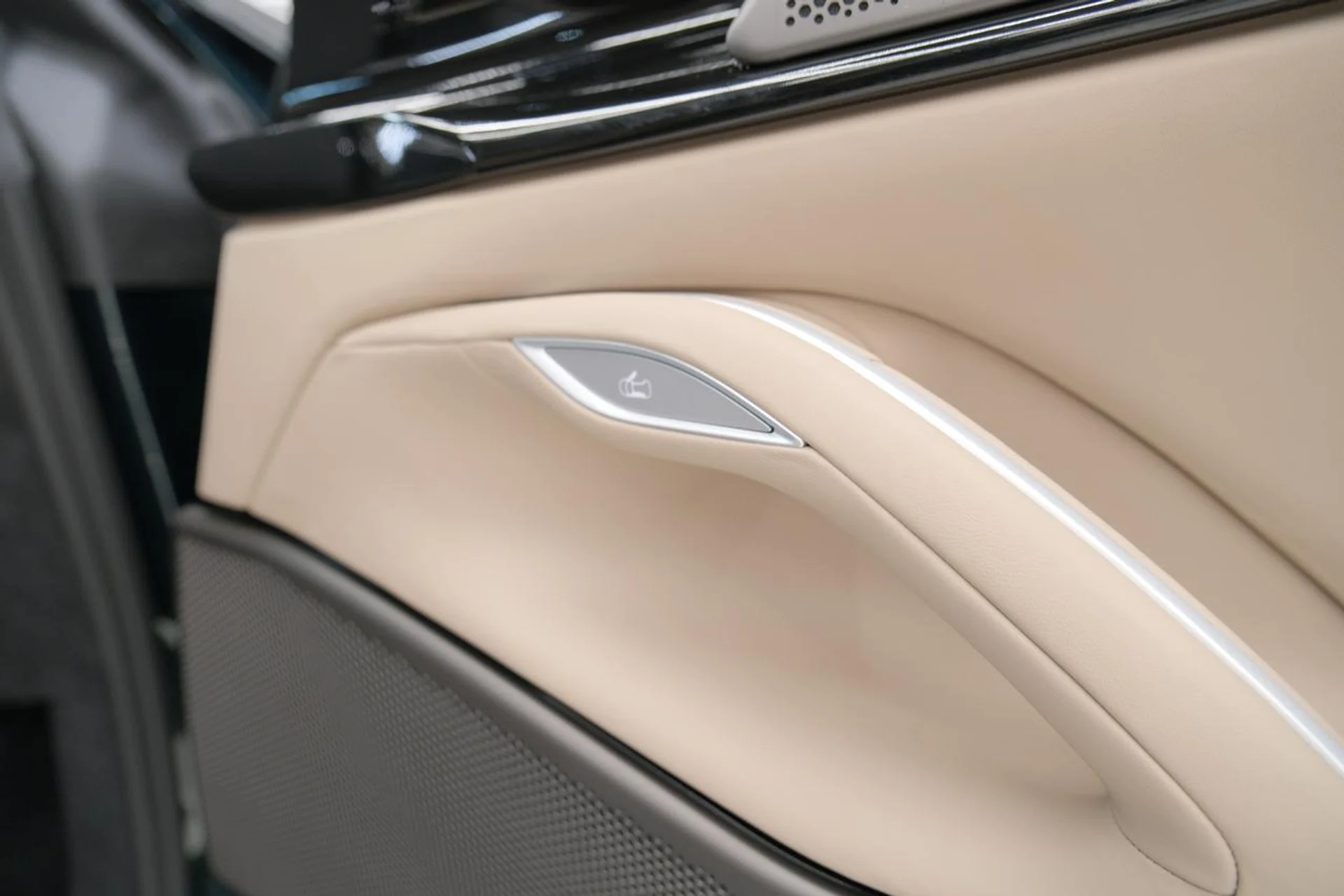 mph038_2372961164_e56e5ec7bffc9a92f7b2846467084714_6322c0ca24