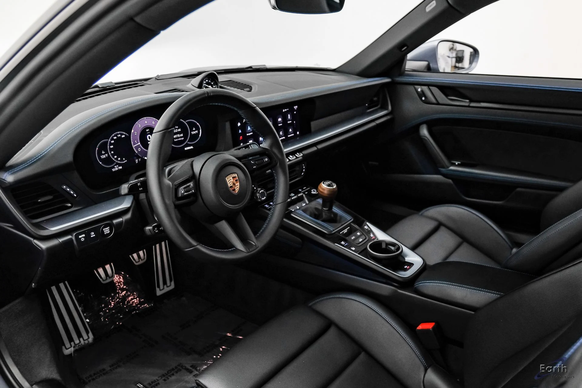 mph038_2384718334_ebb112074181b649867b05c42e785d41x_18367be391