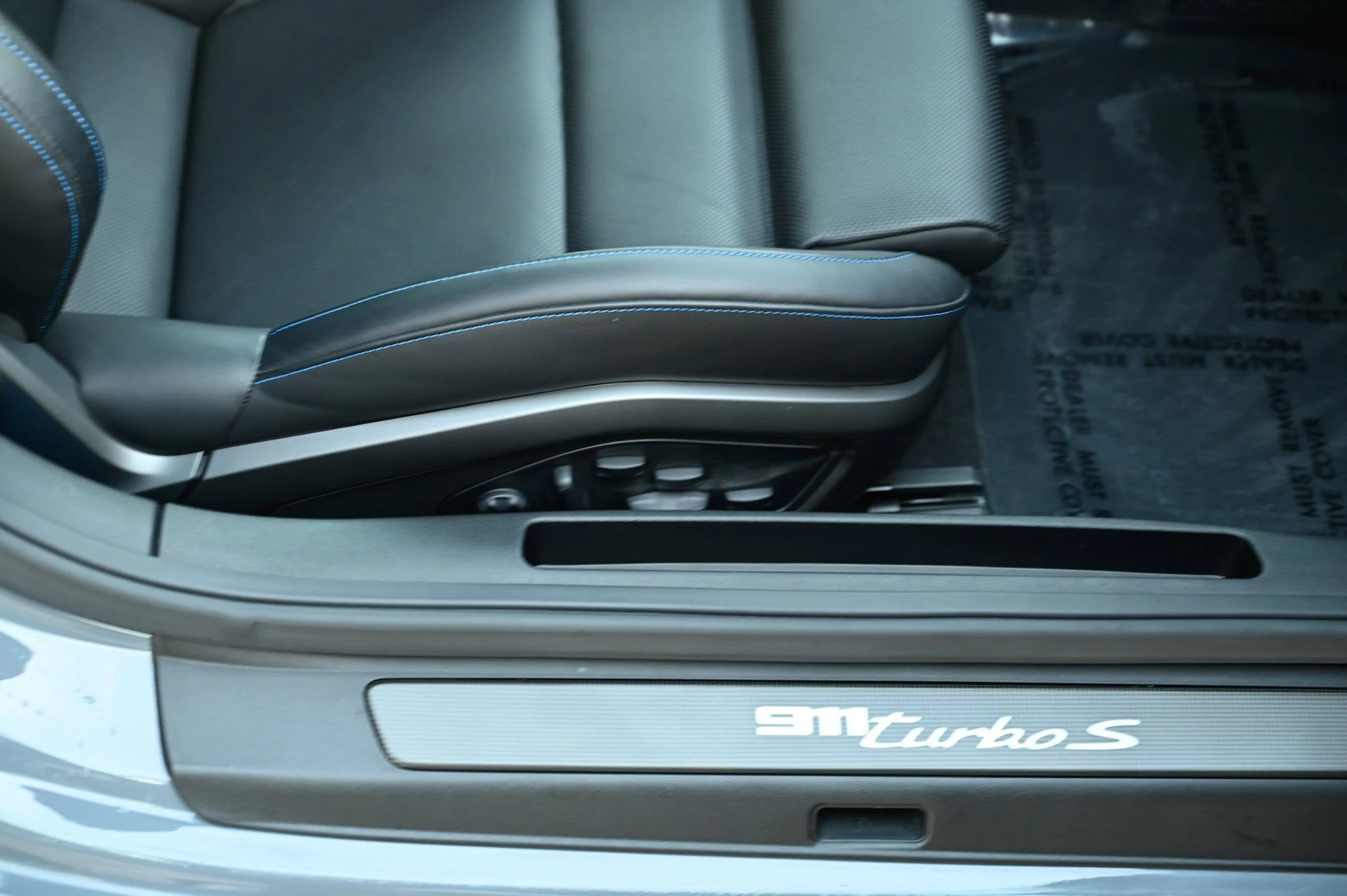 mph038_2386314992_76ce75a1b45444e2a52c21b0058c42eb_32d9ed4b62