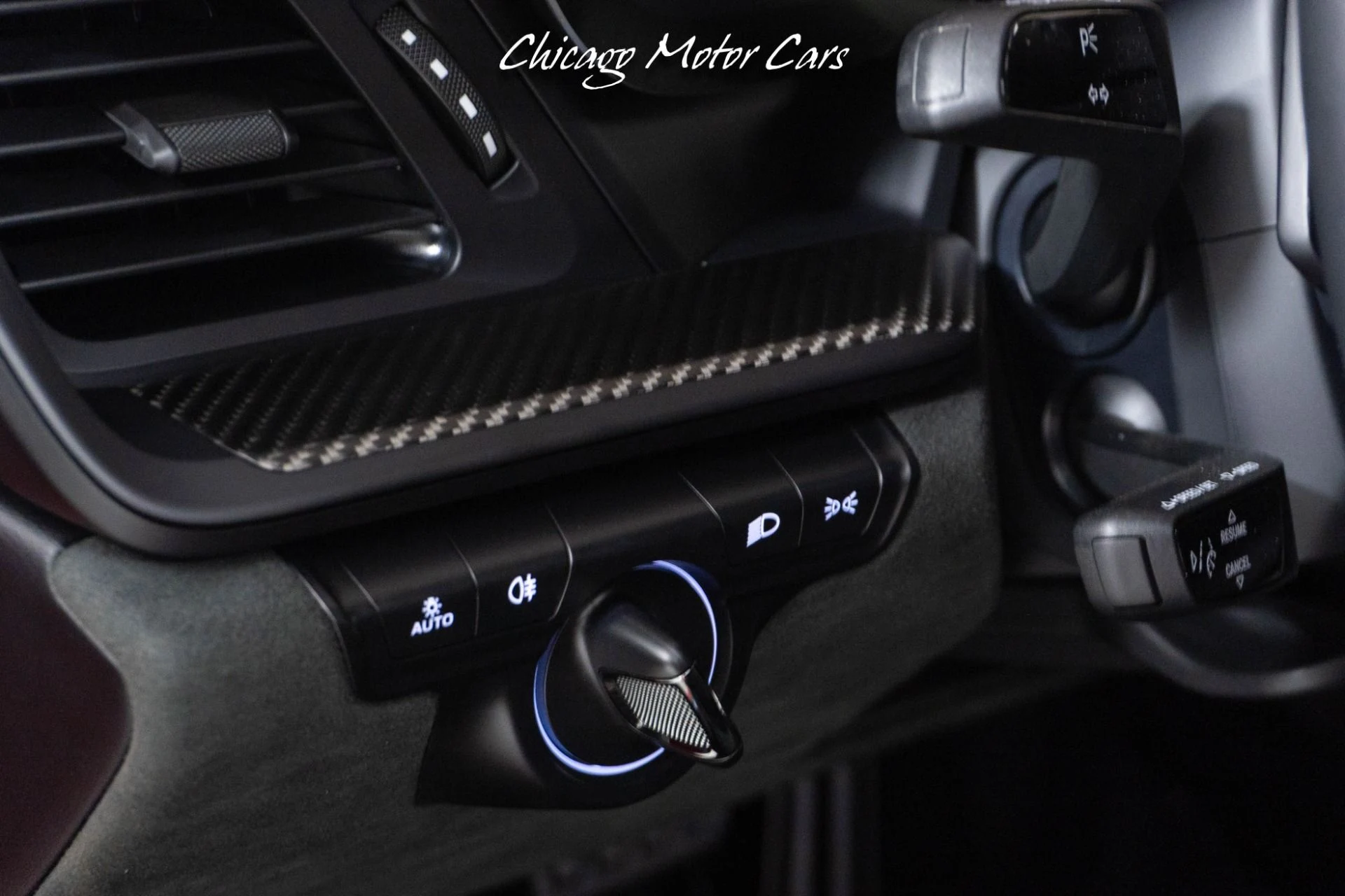 mph038_2388845743_13042_p39_l_5a2956604a