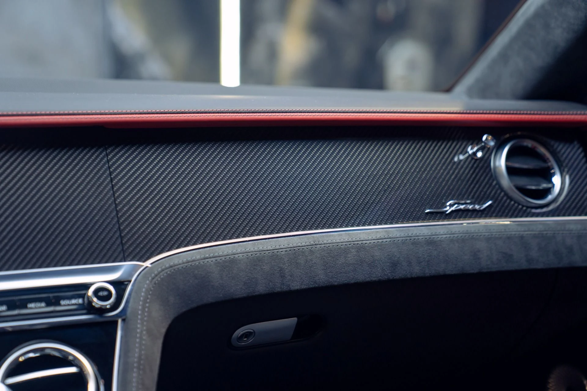 mph038_2397315105_Used_2022_Bentley_Continental_GT_Speed_in_Camrian_Grey_w_Factory_Carbon_Kit_Rotating_Display_1790791293_4cc7a85b8a