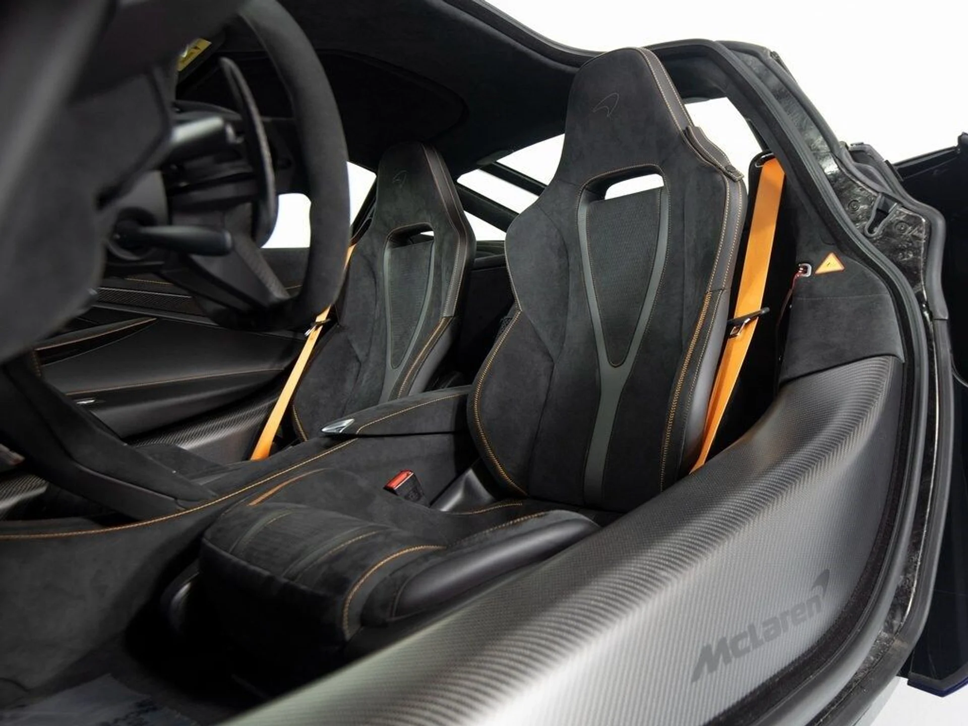 mph038_2425508669_77fac8927d897134ddc0af4de883dbc1x_6b8194fed6