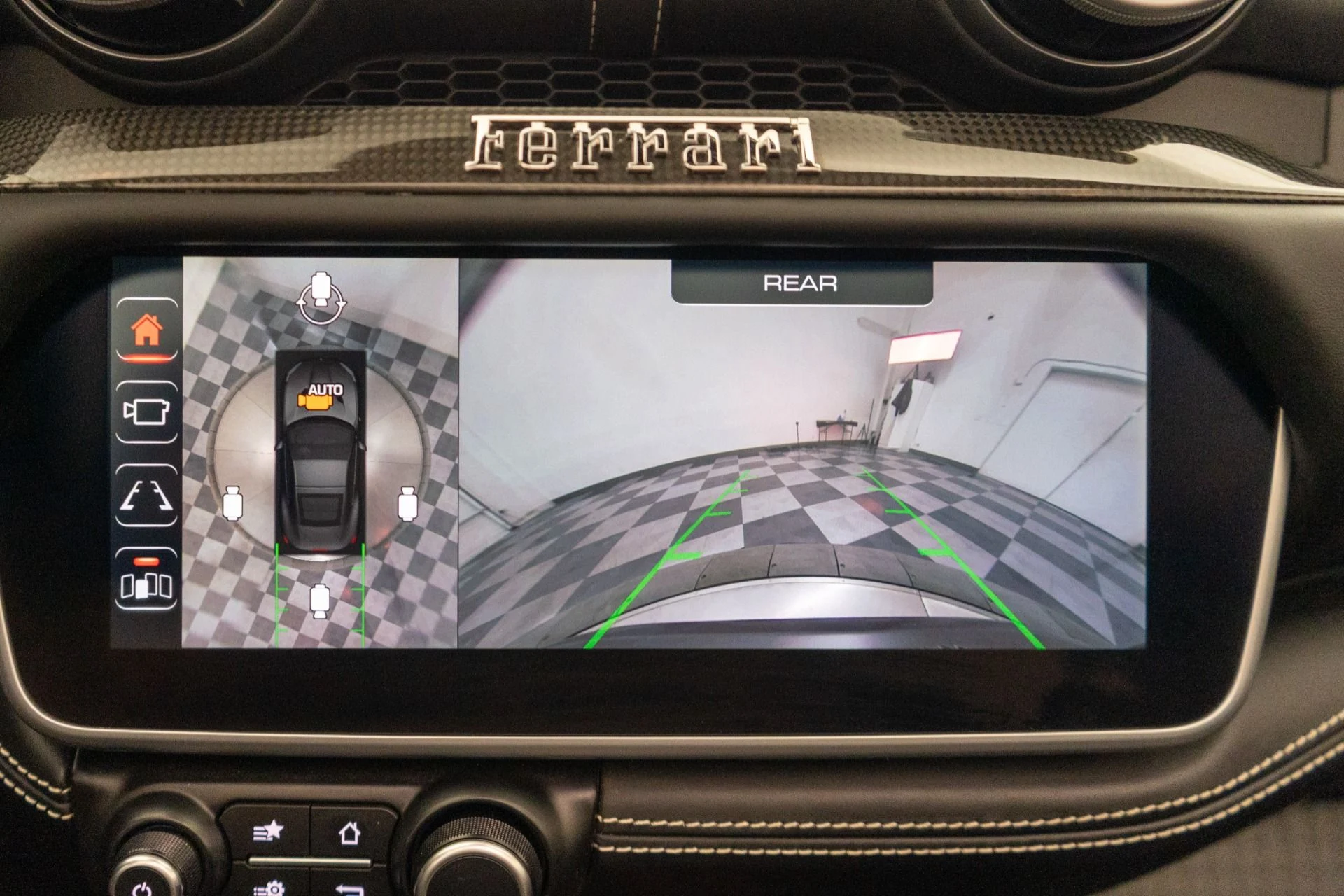 mph038_2436581634_Used_2020_Ferrari_Portofino_Lots_of_Interior_Carbon_Square_Quilting_Magneride_Suspension_1763996776_760702843a