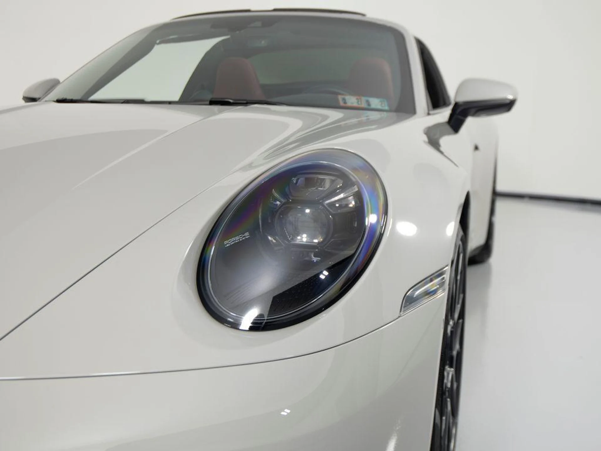 mph038_243741679_Cs_IB_3_Eq0_V_Svutp_Qi_4u_V_GG_9_R98_0b54f1866a