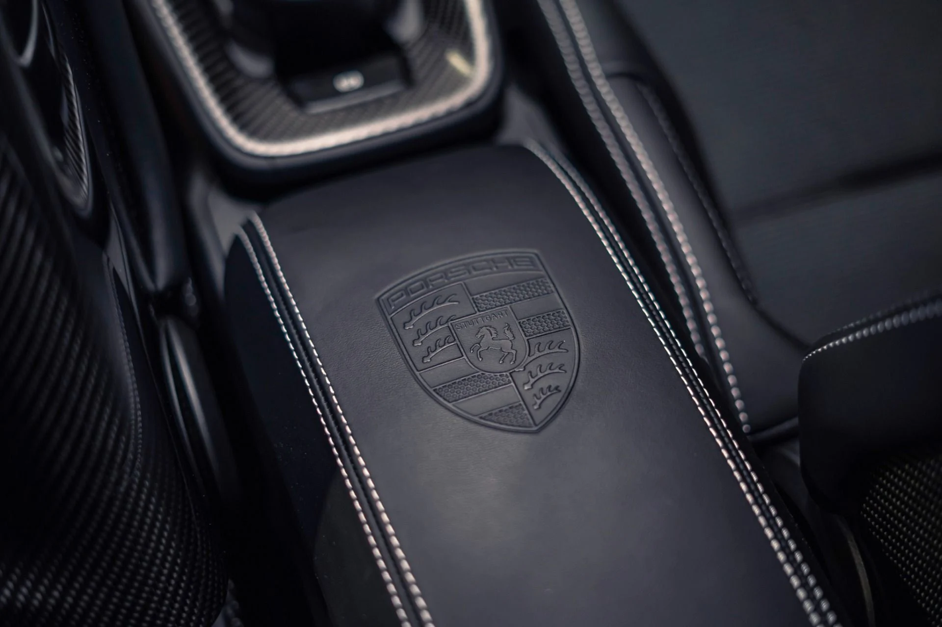 mph038_2438628528_Used_2026_Porsche_911_GT_3_Touring_Lugano_Blue_Lightweight_Package_1777381470_7f69e61cd3